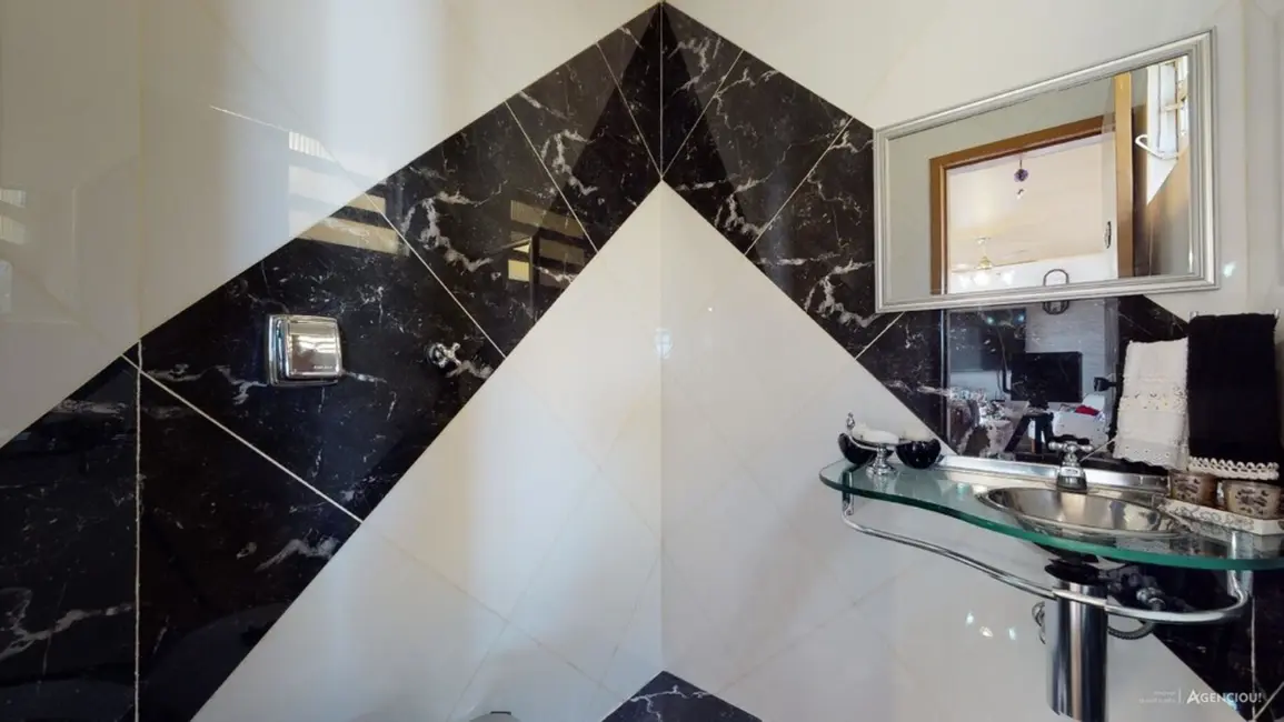 Foto 9 de Apartamento com 3 quartos à venda, 195m2 em Cristo Redentor, Porto Alegre - RS