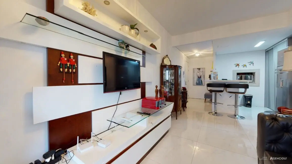 Apartamento com 1 quarto à venda, 53m2 em Petrópolis, Porto Alegre - RS - imagem 6 Foto 6 de Apartamento com 1 quarto à venda, 53m2 em Petrópolis, Porto Alegre - RS