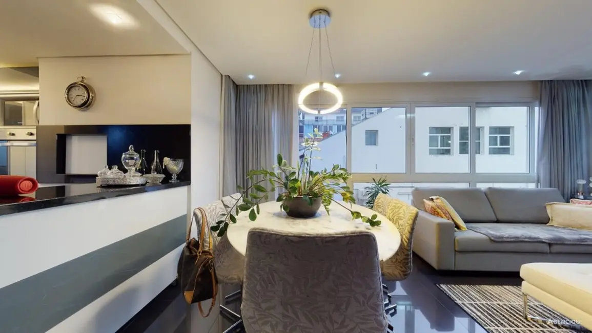 Apartamento com 3 quartos à venda, 106m2 em Boa Vista, Porto Alegre - RS - imagem 5 Foto 5 de Apartamento com 3 quartos à venda, 106m2 em Boa Vista, Porto Alegre - RS