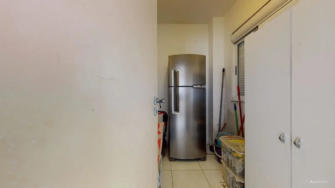 Casa com 3 quartos à venda, 231m2 em Campo Novo, Porto Alegre - RS - imagem 9 Foto 9 de Casa com 3 quartos à venda, 231m2 em Campo Novo, Porto Alegre - RS