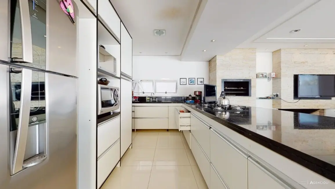 Casa com 3 quartos à venda, 231m2 em Campo Novo, Porto Alegre - RS - imagem 7 Foto 7 de Casa com 3 quartos à venda, 231m2 em Campo Novo, Porto Alegre - RS