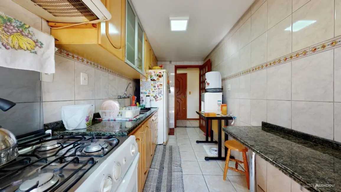 Foto 9 de Apartamento com 3 quartos à venda, 156m2 em Cristo Redentor, Porto Alegre - RS