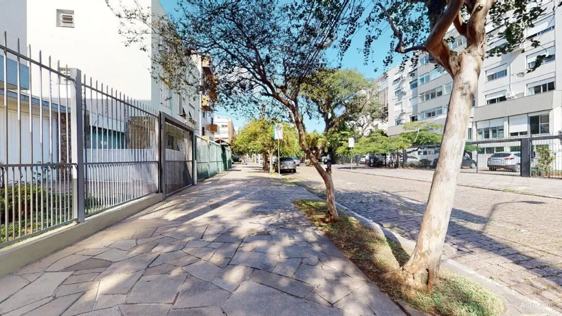 Apartamento com 2 quartos à venda, 70m2 em Menino Deus, Porto Alegre - RS - imagem 4 Foto 4 de Apartamento com 2 quartos à venda, 70m2 em Menino Deus, Porto Alegre - RS