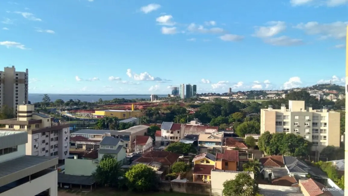 Foto 2 de Apartamento com 2 quartos à venda, 64m2 em Tristeza, Porto Alegre - RS