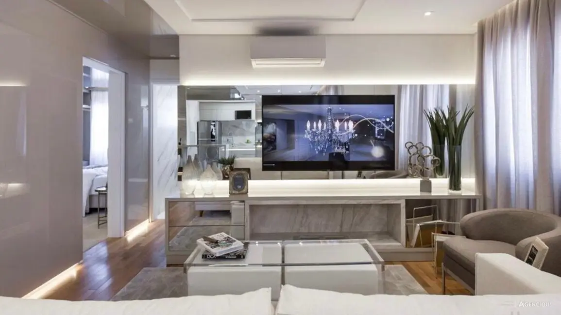 Apartamento com 2 quartos à venda, 58m2 em Menino Deus, Porto Alegre - RS - imagem 3 Foto 3 de Apartamento com 2 quartos à venda, 58m2 em Menino Deus, Porto Alegre - RS