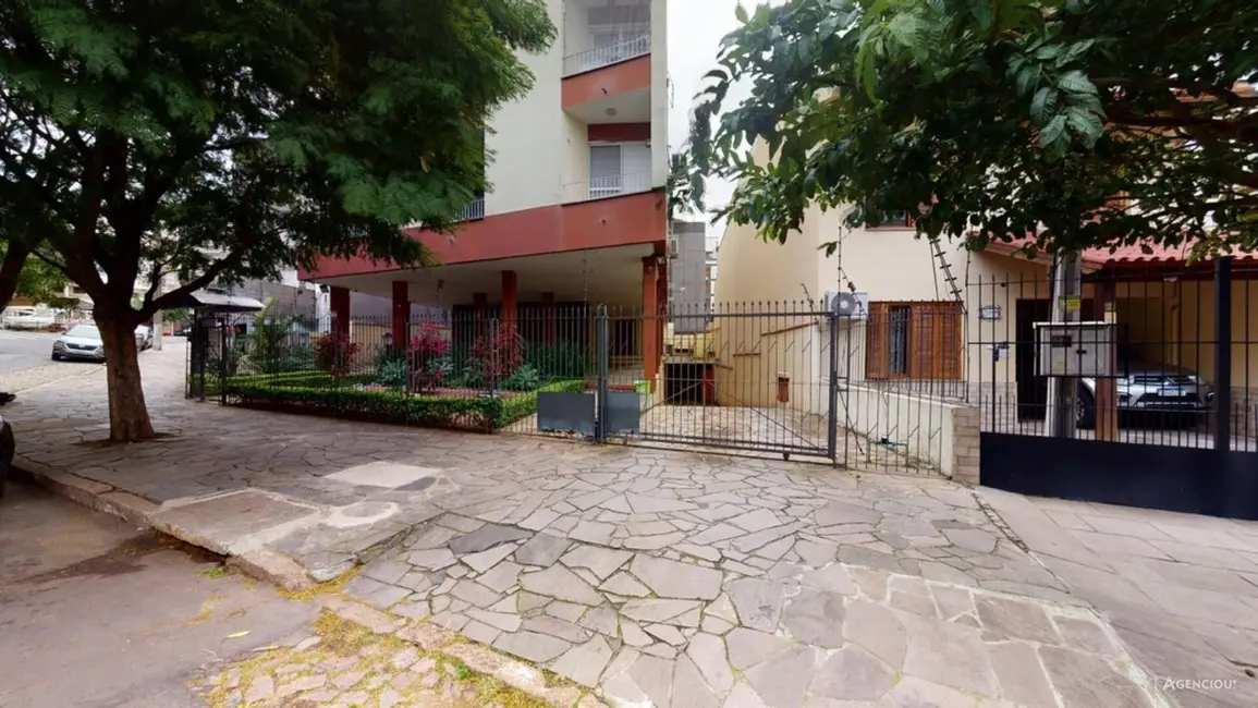 Foto 2 de Apartamento com 3 quartos à venda, 80m2 em Petrópolis, Porto Alegre - RS