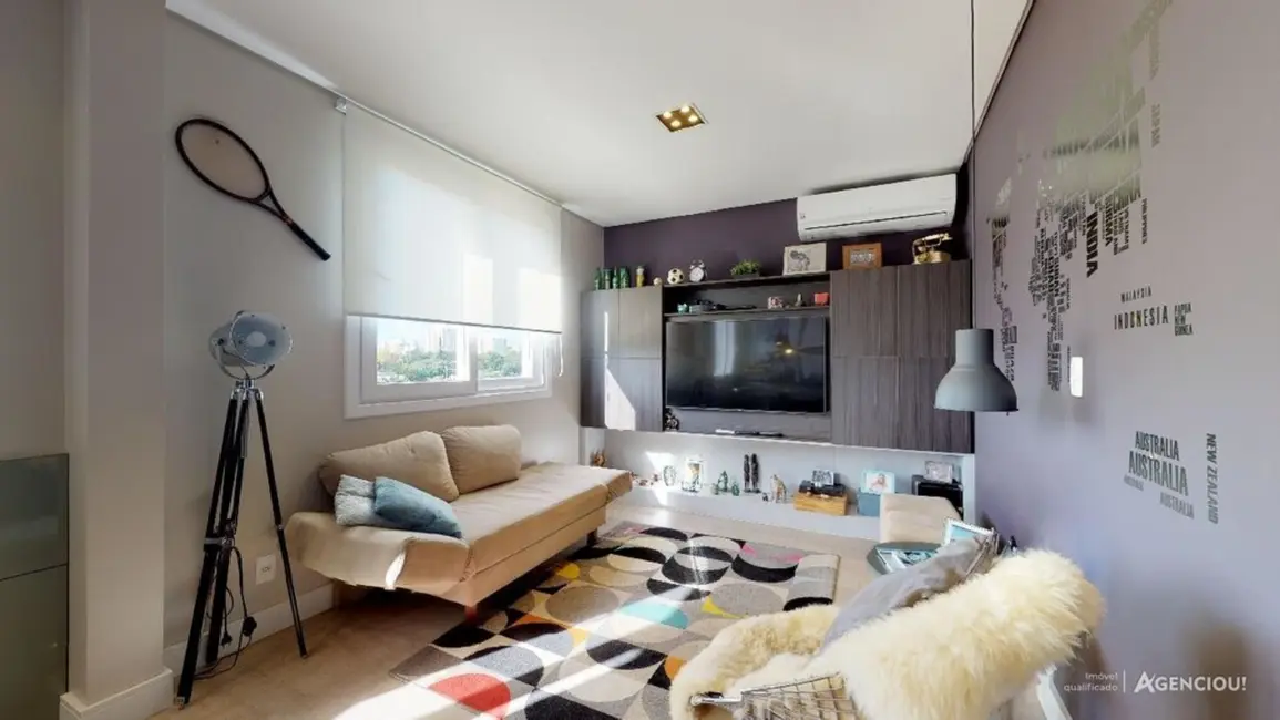 Foto 2 de Apartamento com 2 quartos à venda, 90m2 em Jardim do Salso, Porto Alegre - RS