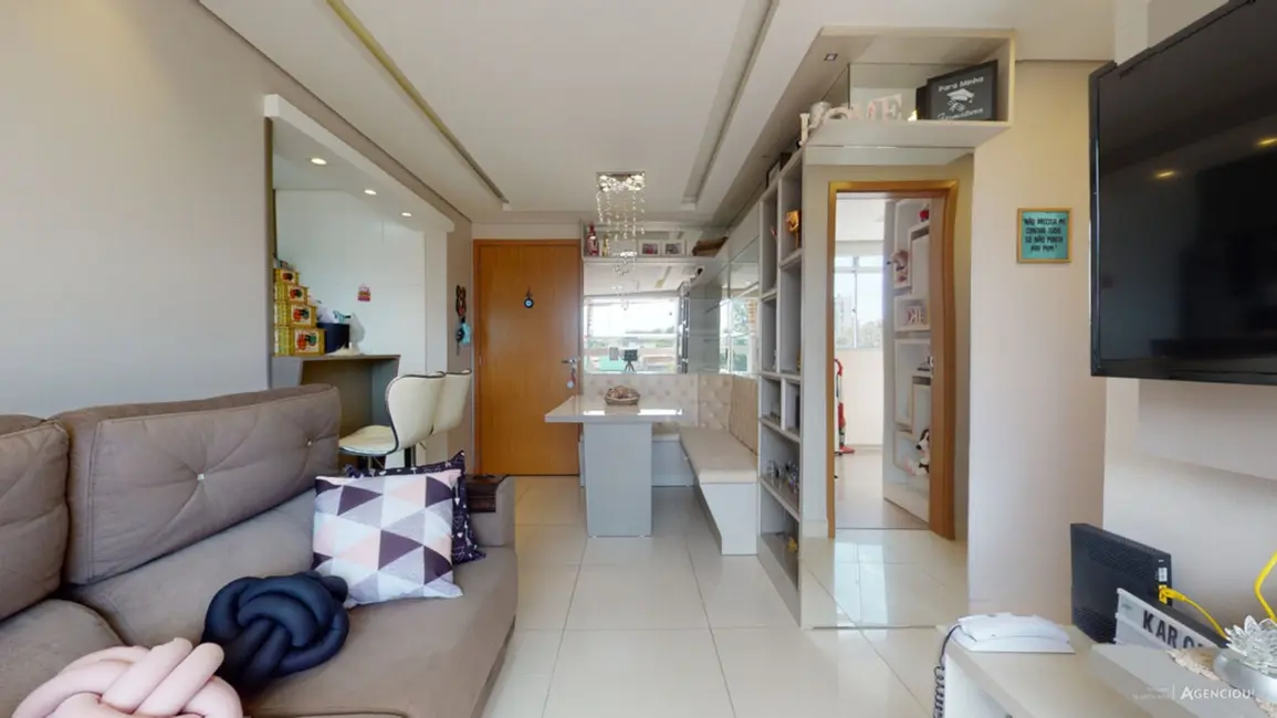 Foto 2 de Apartamento com 2 quartos à venda, 50m2 em Morro Santana, Porto Alegre - RS