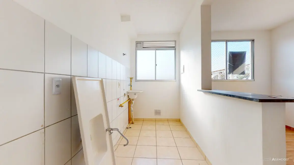 Apartamento com 2 quartos à venda, 43m2 em Jardim Leopoldina, Porto Alegre - RS - imagem 5 Foto 5 de Apartamento com 2 quartos à venda, 43m2 em Jardim Leopoldina, Porto Alegre - RS