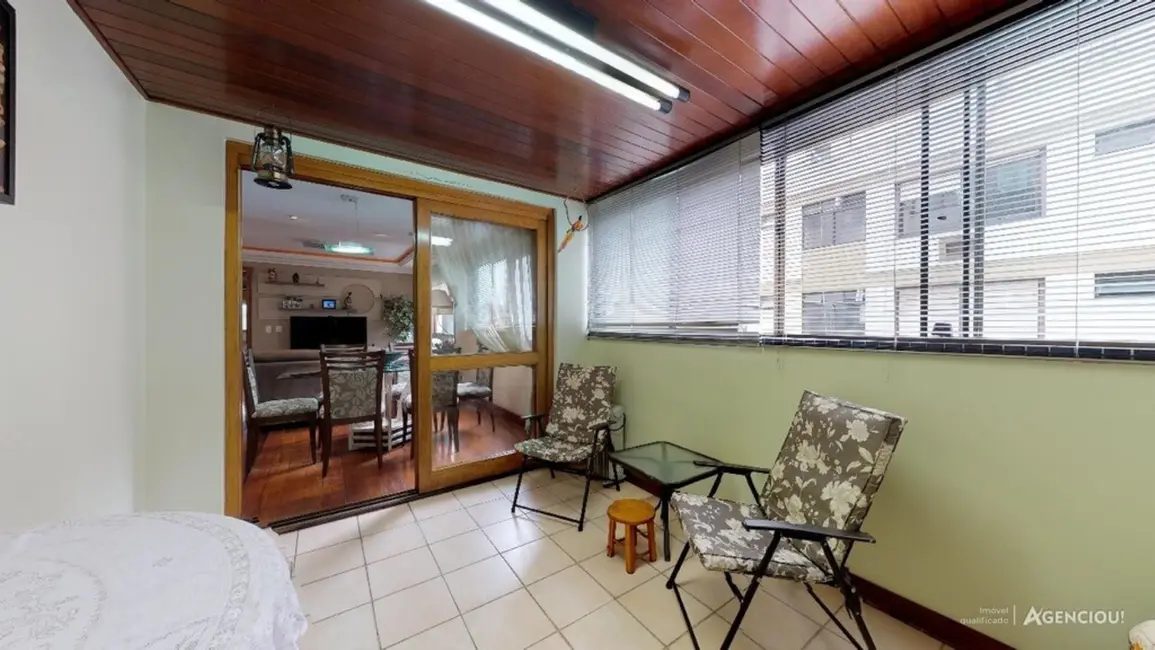 Foto 6 de Apartamento com 3 quartos à venda, 131m2 em Santana, Porto Alegre - RS