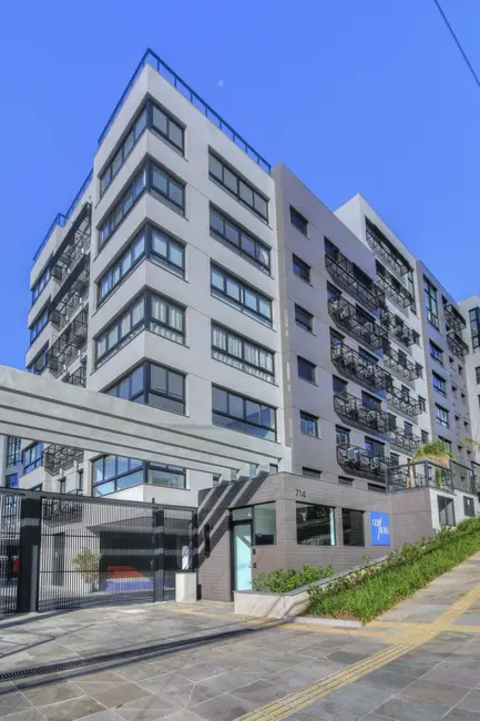 Apartamento com 3 quartos à venda, 93m2 em Menino Deus, Porto Alegre - RS - imagem 3 Foto 3 de Apartamento com 3 quartos à venda, 93m2 em Menino Deus, Porto Alegre - RS