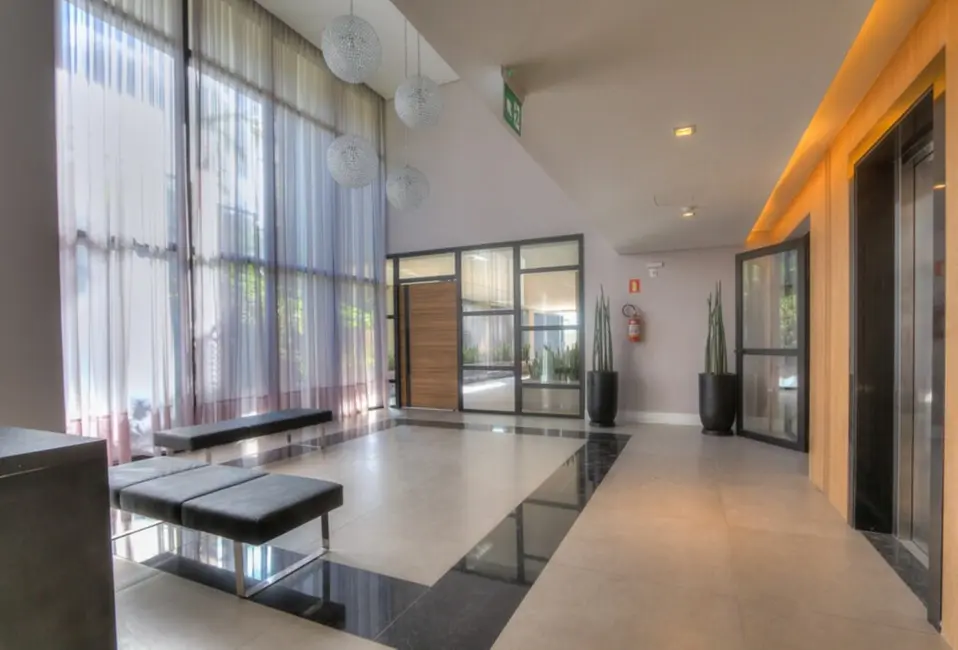 Apartamento com 3 quartos à venda, 93m2 em Menino Deus, Porto Alegre - RS - imagem 6 Foto 6 de Apartamento com 3 quartos à venda, 93m2 em Menino Deus, Porto Alegre - RS