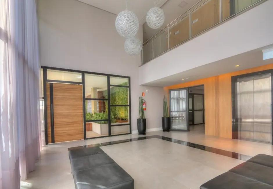 Apartamento com 3 quartos à venda, 93m2 em Menino Deus, Porto Alegre - RS - imagem 5 Foto 5 de Apartamento com 3 quartos à venda, 93m2 em Menino Deus, Porto Alegre - RS