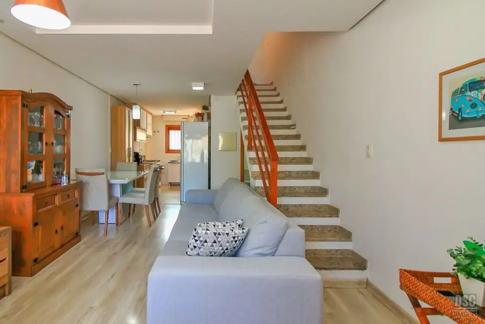 Foto 4 de Casa com 3 quartos à venda, 129m2 em Guarujá, Porto Alegre - RS