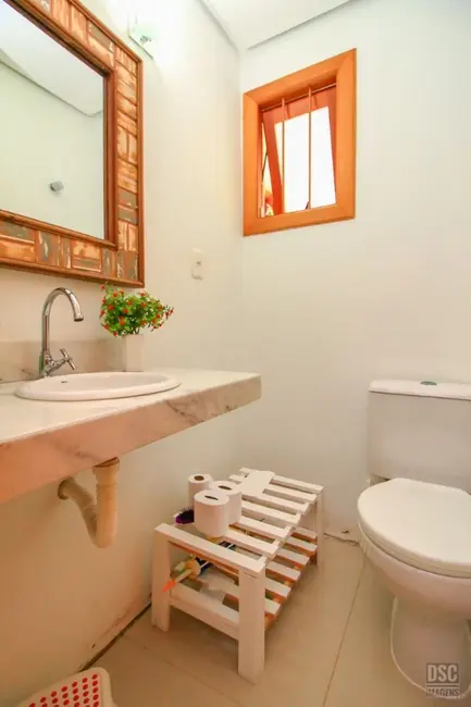 Foto 7 de Casa com 3 quartos à venda, 129m2 em Guarujá, Porto Alegre - RS