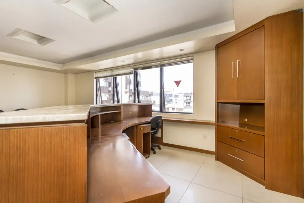 Foto 8 de Sala Comercial à venda, 115m2 em Santana, Porto Alegre - RS