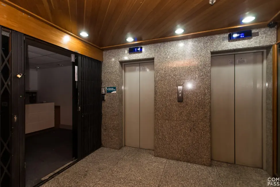 Foto 6 de Sala Comercial à venda, 134m2 em Centro Histórico, Porto Alegre - RS