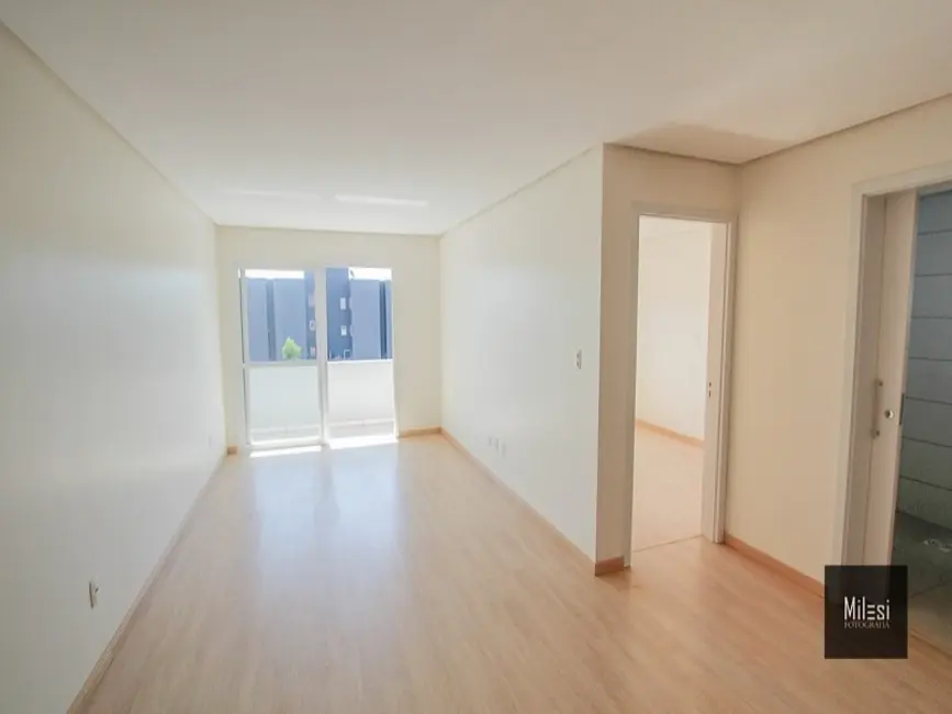 Apartamento com 2 quartos à venda, 66m2 em São Victor COHAB, Caxias Do Sul - RS - imagem 5 Foto 5 de Apartamento com 2 quartos à venda, 66m2 em São Victor COHAB, Caxias Do Sul - RS