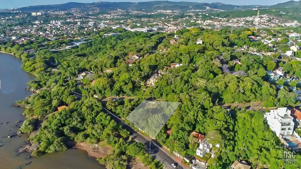 Foto 2 de Terreno / Lote à venda, 193m2 em Guarujá, Porto Alegre - RS