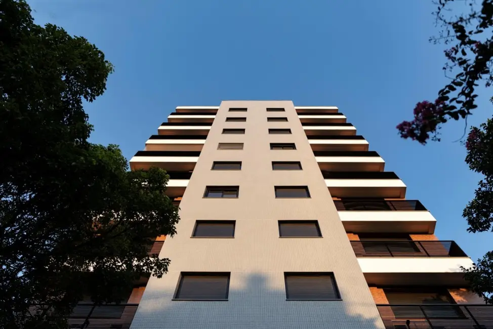 Apartamento com 3 quartos à venda, 102m2 em Passo da Areia, Porto Alegre - RS - imagem 4 Foto 4 de Apartamento com 3 quartos à venda, 102m2 em Passo da Areia, Porto Alegre - RS