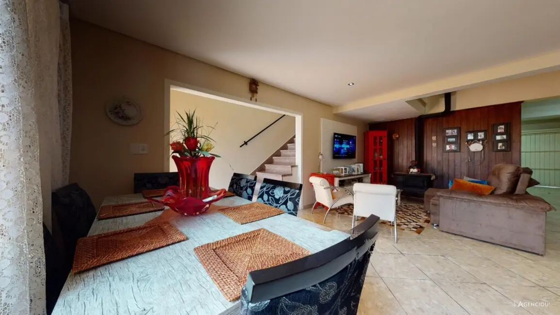 Apartamento com 3 quartos à venda, 244m2 em Glória, Porto Alegre - RS - imagem 7 Foto 7 de Apartamento com 3 quartos à venda, 244m2 em Glória, Porto Alegre - RS