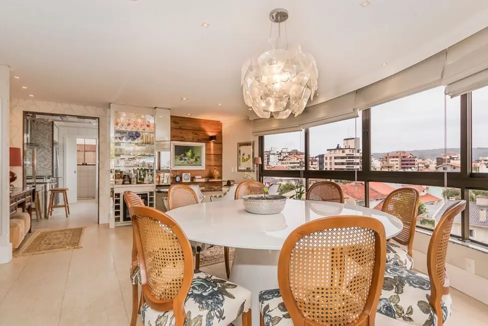 Foto 6 de Apartamento com 3 quartos à venda, 147m2 em Jardim Itu, Porto Alegre - RS