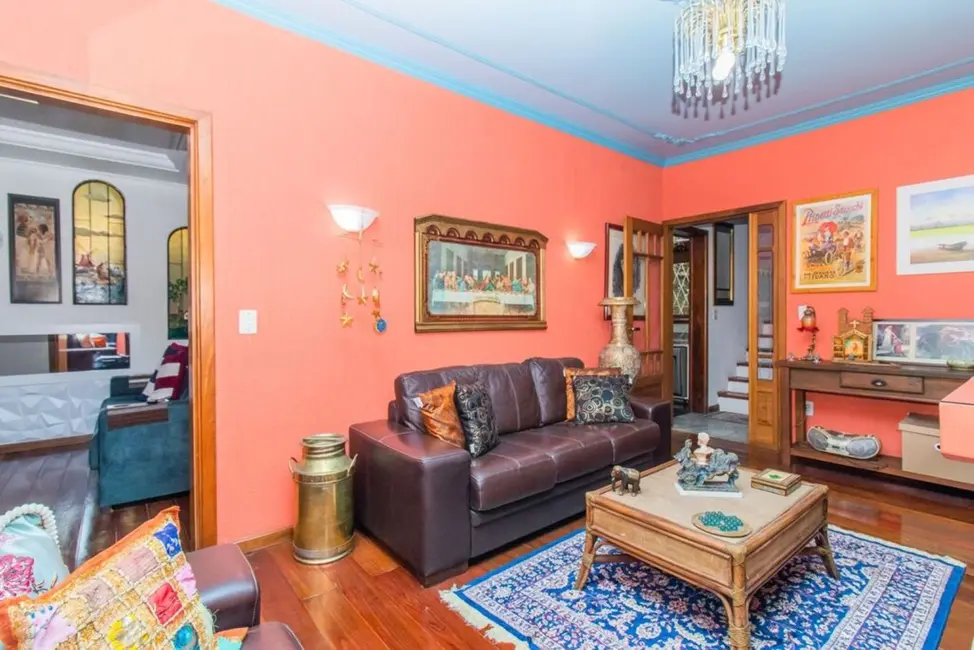 Casa com 4 quartos à venda, 336m2 em Passo da Areia, Porto Alegre - RS - imagem 6 Foto 6 de Casa com 4 quartos à venda, 336m2 em Passo da Areia, Porto Alegre - RS