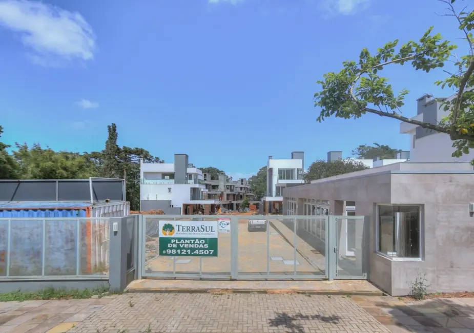 Foto 4 de Casa de Condomínio com 3 quartos à venda, 300m2 em Ipanema, Porto Alegre - RS