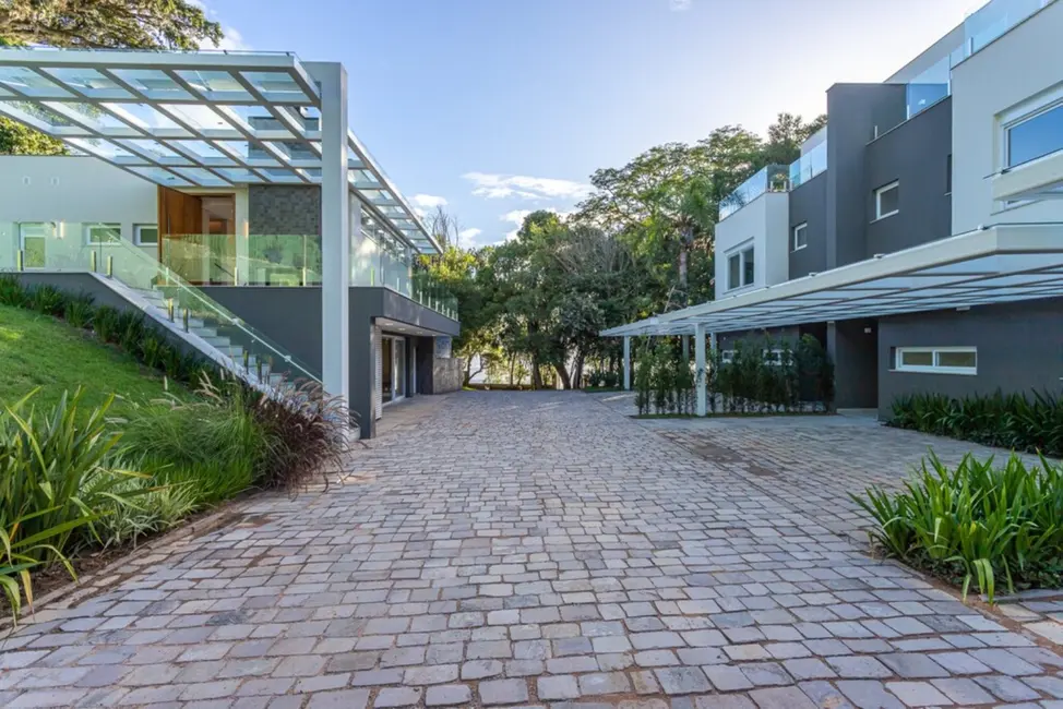 Foto 9 de Casa de Condomínio com 3 quartos à venda, 441m2 em Pedra Redonda, Porto Alegre - RS