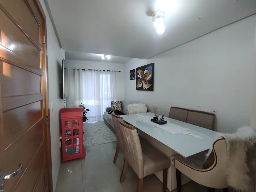 Foto 1 de Casa com 2 quartos à venda, 83m2 em Desvio Rizzo, Caxias Do Sul - RS