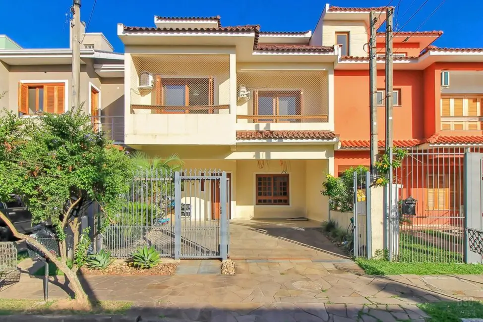 Foto 9 de Casa de Condomínio com 3 quartos à venda, 210m2 em Hípica, Porto Alegre - RS