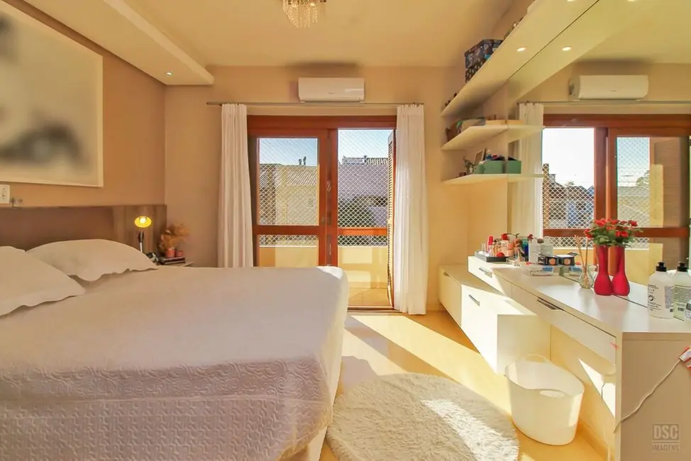 Foto 5 de Casa de Condomínio com 3 quartos à venda, 210m2 em Hípica, Porto Alegre - RS