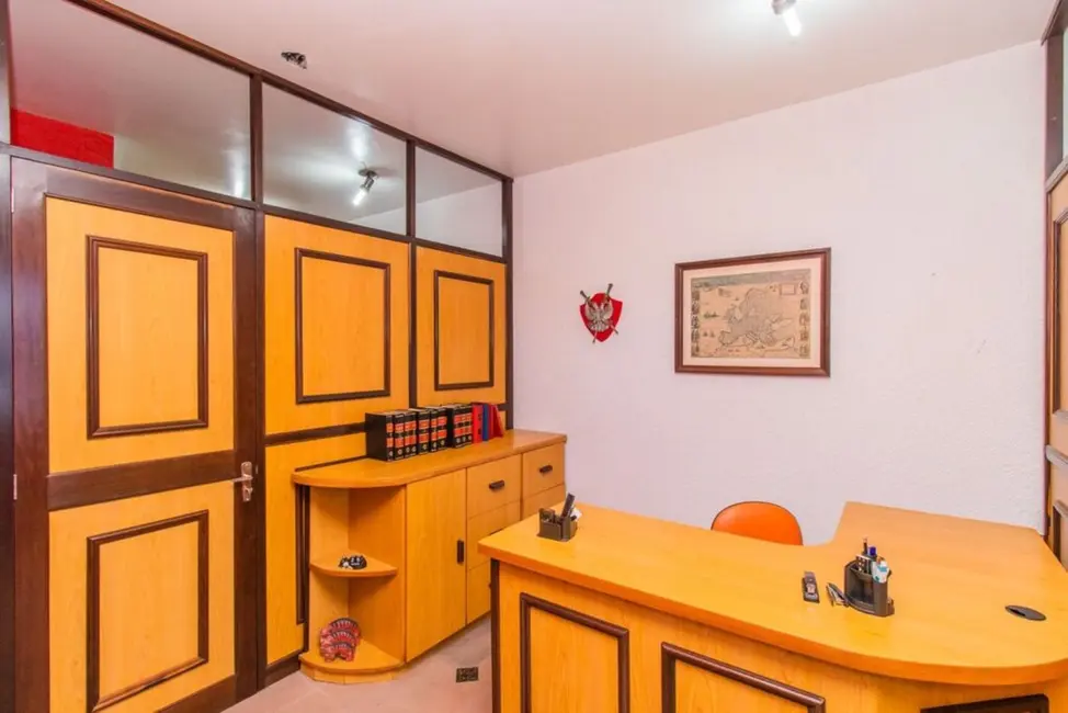 Foto 9 de Sala Comercial à venda, 32m2 em Passo da Areia, Porto Alegre - RS