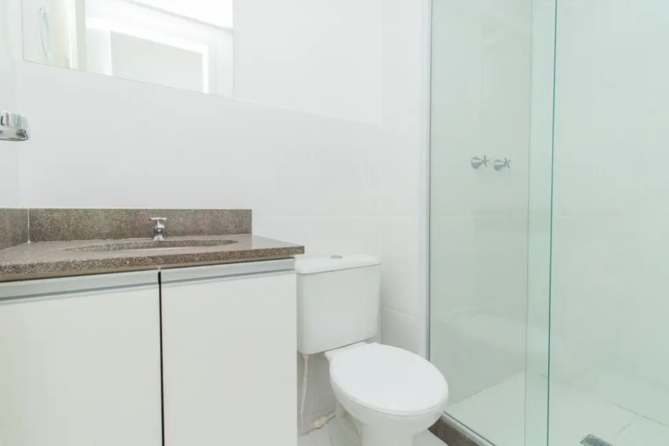 Apartamento com 2 quartos à venda, 51m2 em Humaitá, Porto Alegre - RS - imagem 9 Foto 9 de Apartamento com 2 quartos à venda, 51m2 em Humaitá, Porto Alegre - RS