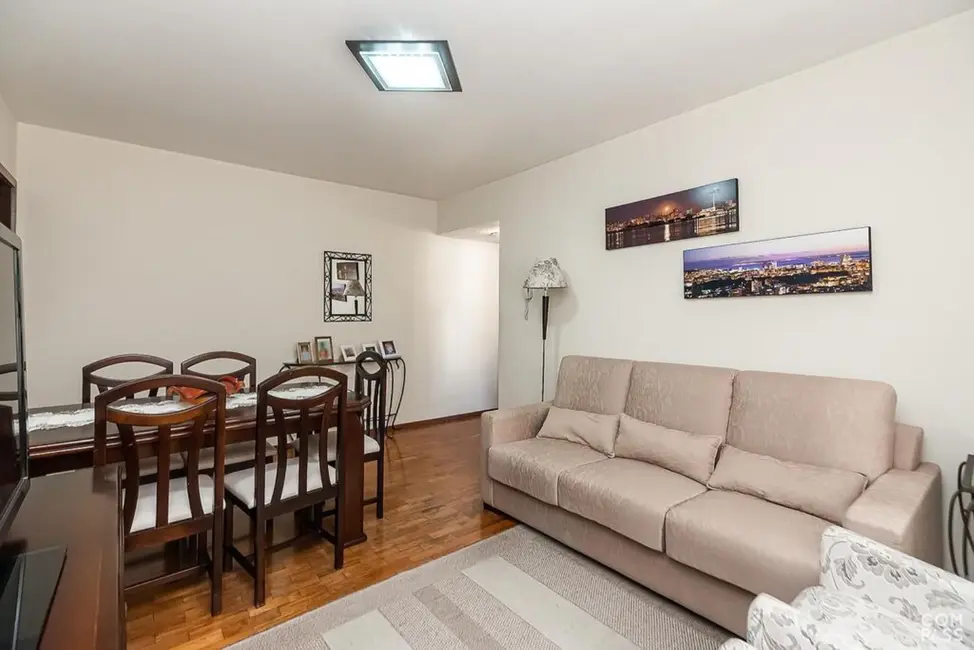 Foto 2 de Apartamento com 2 quartos à venda, 82m2 em Menino Deus, Porto Alegre - RS