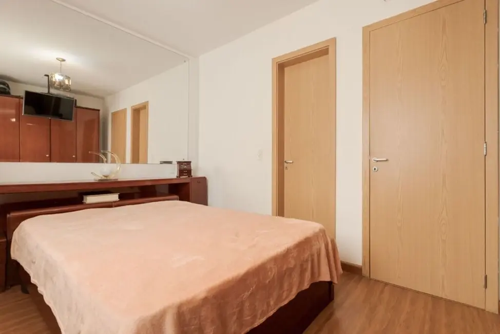 Foto 7 de Apartamento com 3 quartos à venda, 68m2 em Jardim Carvalho, Porto Alegre - RS