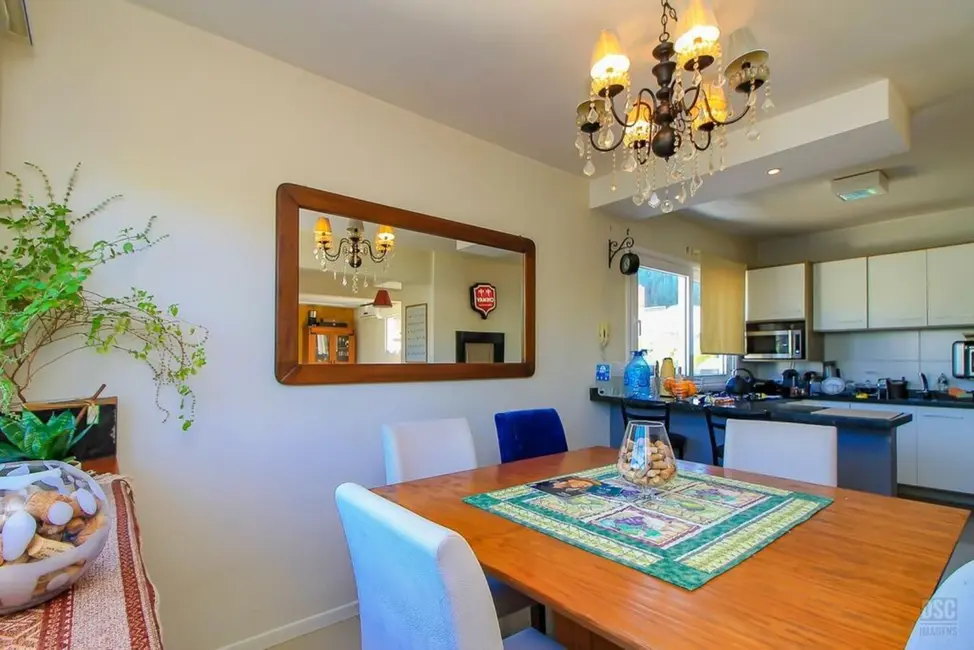 Casa com 3 quartos à venda, 139m2 em Ipanema, Porto Alegre - RS - imagem 5 Foto 5 de Casa com 3 quartos à venda, 139m2 em Ipanema, Porto Alegre - RS