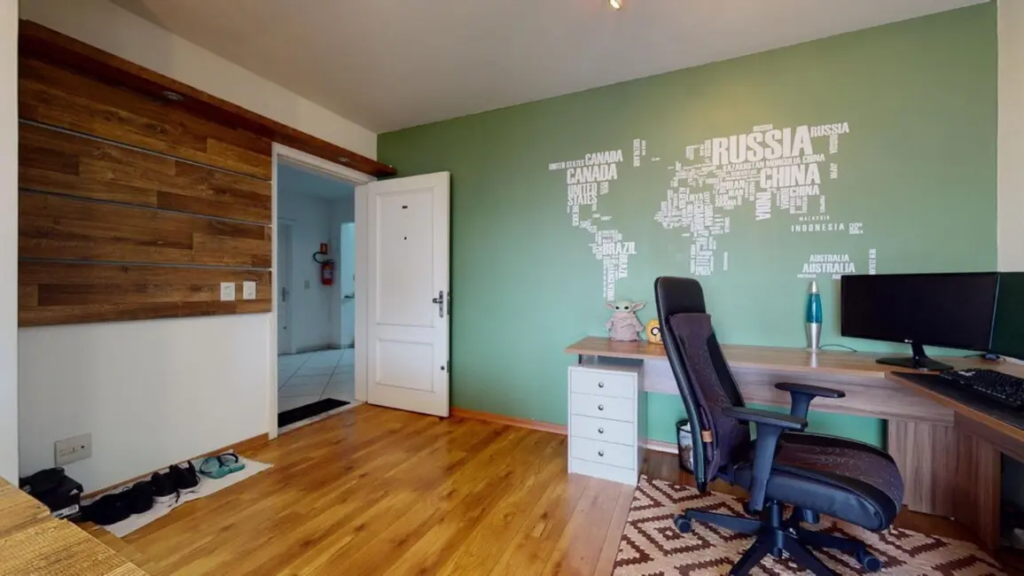 Foto 2 de Apartamento com 2 quartos à venda, 67m2 em Jardim do Salso, Porto Alegre - RS