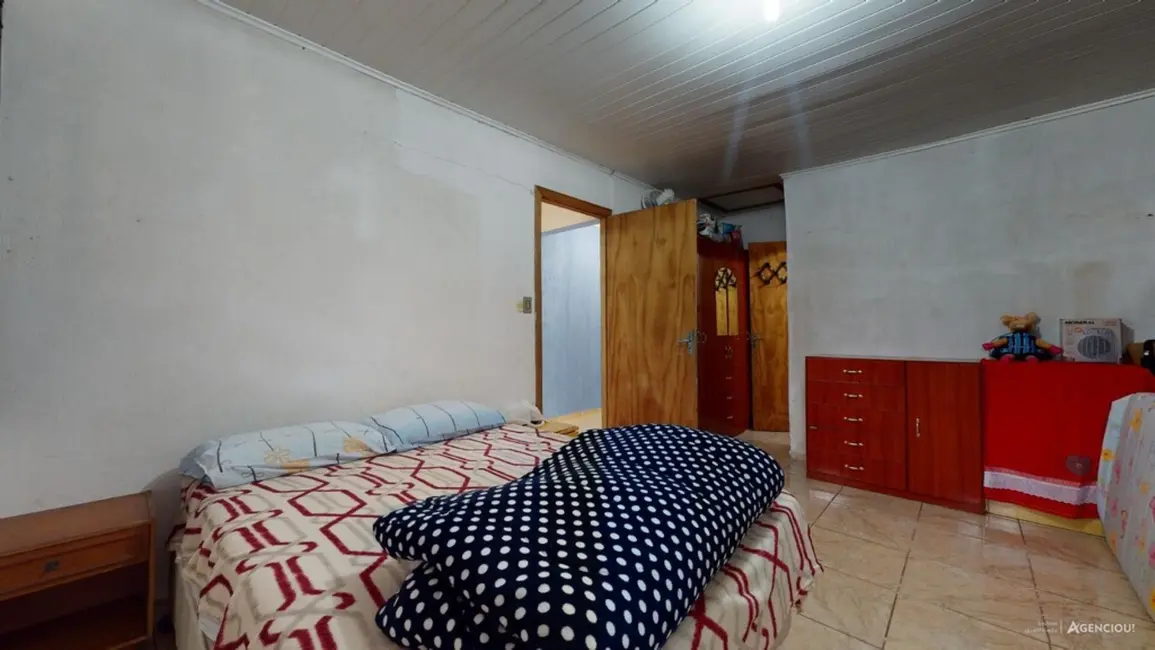 Casa com 2 quartos à venda, 480m2 em Campo Novo, Porto Alegre - RS - imagem 8 Foto 8 de Casa com 2 quartos à venda, 480m2 em Campo Novo, Porto Alegre - RS