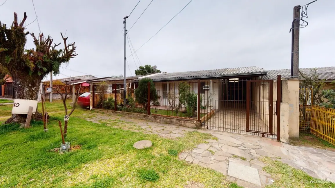 Casa com 2 quartos à venda, 480m2 em Campo Novo, Porto Alegre - RS - imagem 1 Foto 1 de Casa com 2 quartos à venda, 480m2 em Campo Novo, Porto Alegre - RS