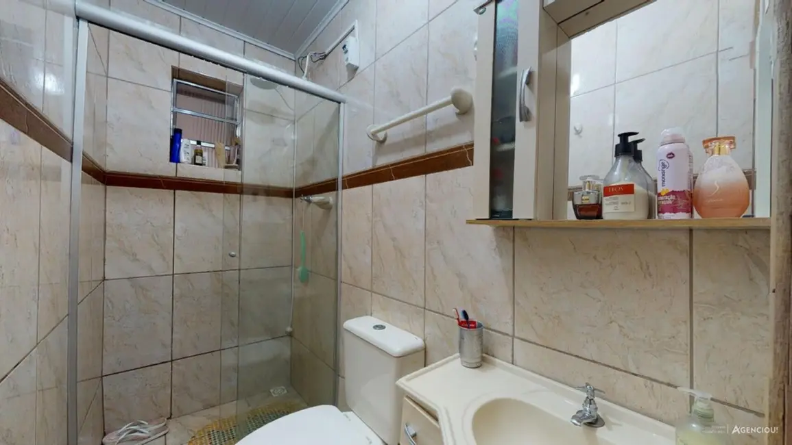 Casa com 2 quartos à venda, 480m2 em Campo Novo, Porto Alegre - RS - imagem 9 Foto 9 de Casa com 2 quartos à venda, 480m2 em Campo Novo, Porto Alegre - RS