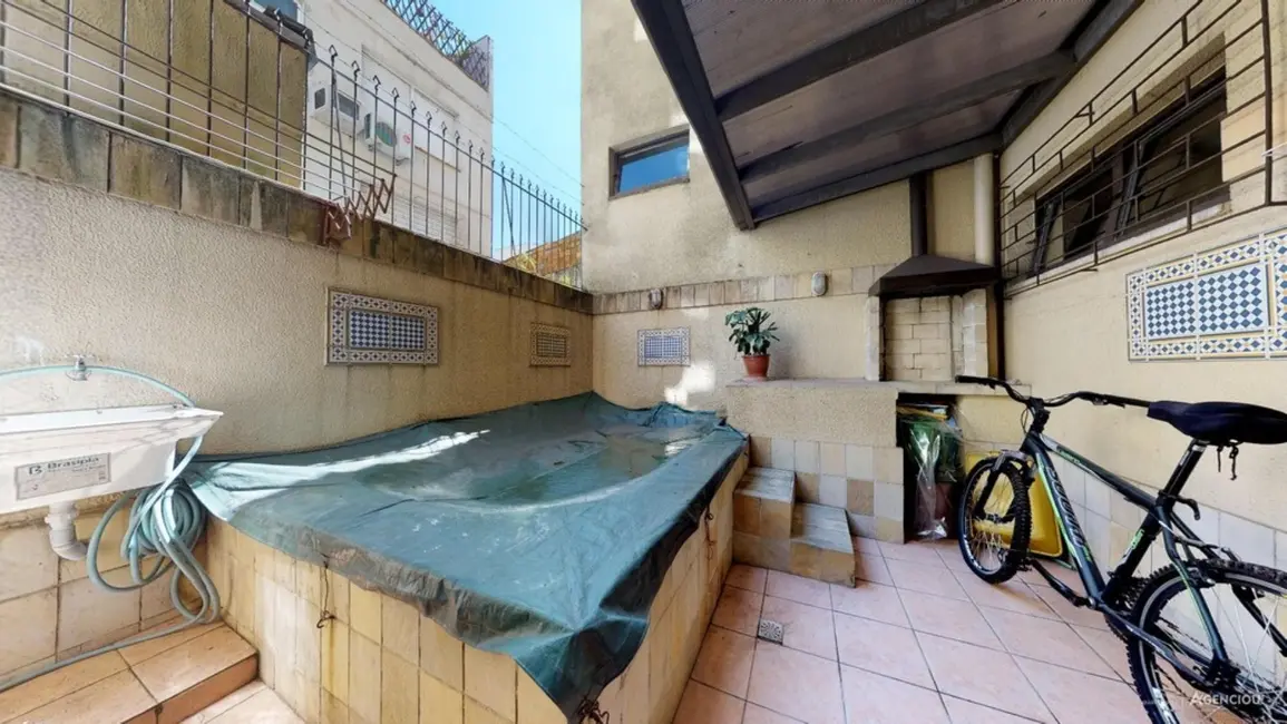 Foto 4 de Apartamento com 2 quartos à venda, 95m2 em Petrópolis, Porto Alegre - RS