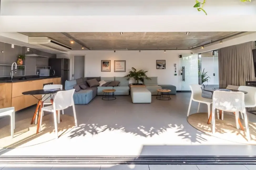 Loft / Flat com 1 quarto à venda, 68m2 em Menino Deus, Porto Alegre - RS - imagem 3 Foto 3 de Loft / Flat com 1 quarto à venda, 68m2 em Menino Deus, Porto Alegre - RS