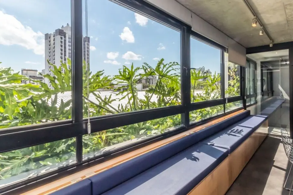 Loft / Flat com 1 quarto à venda, 68m2 em Menino Deus, Porto Alegre - RS - imagem 9 Foto 9 de Loft / Flat com 1 quarto à venda, 68m2 em Menino Deus, Porto Alegre - RS