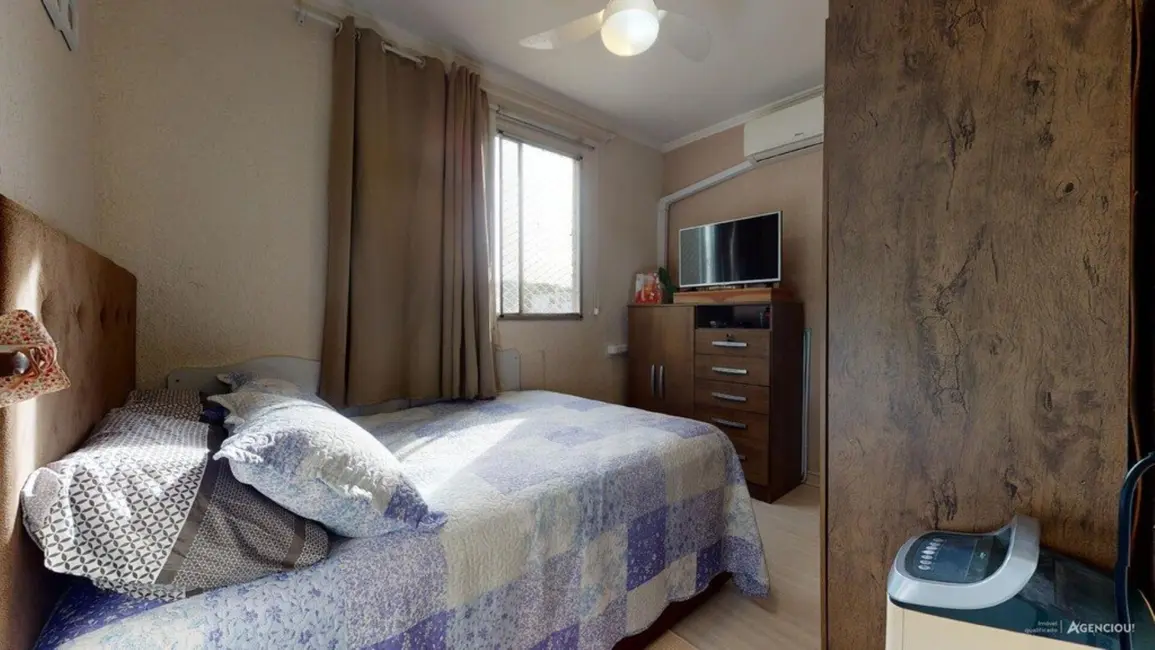 Foto 9 de Apartamento com 2 quartos à venda, 41m2 em Cavalhada, Porto Alegre - RS