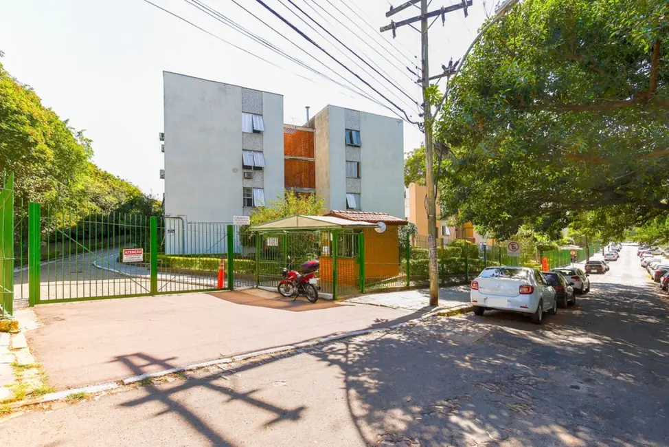 Foto 1 de Apartamento com 2 quartos à venda, 75m2 em Medianeira, Porto Alegre - RS