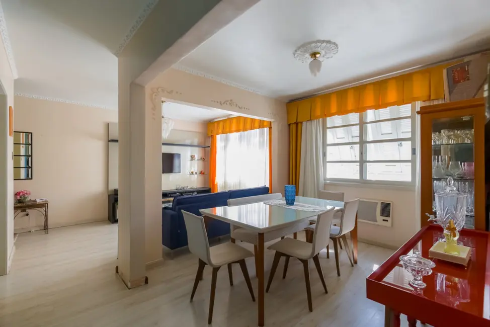 Foto 9 de Apartamento com 2 quartos à venda, 75m2 em Medianeira, Porto Alegre - RS