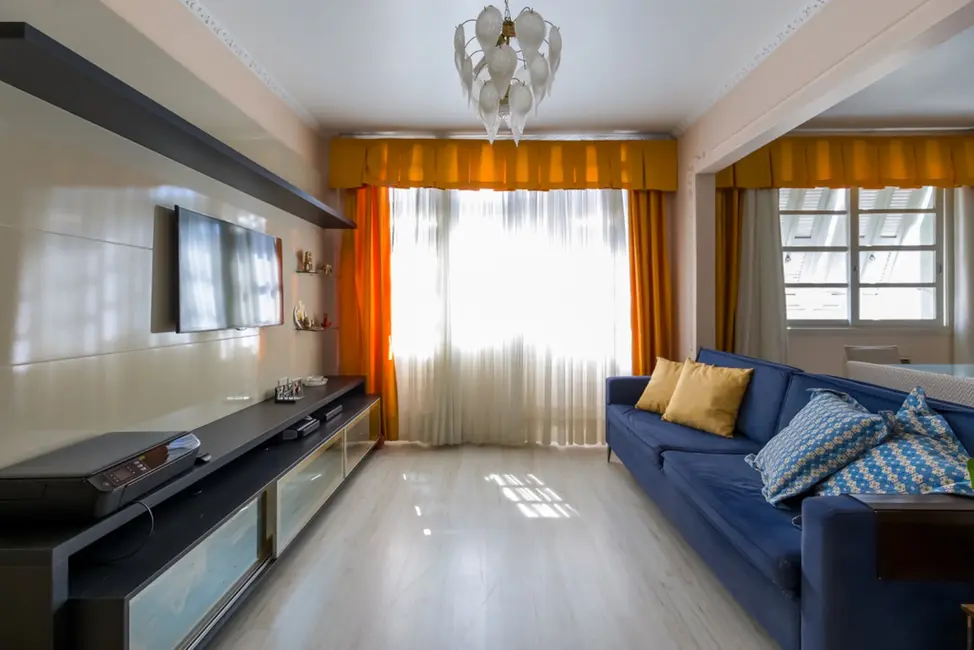 Foto 8 de Apartamento com 2 quartos à venda, 75m2 em Medianeira, Porto Alegre - RS