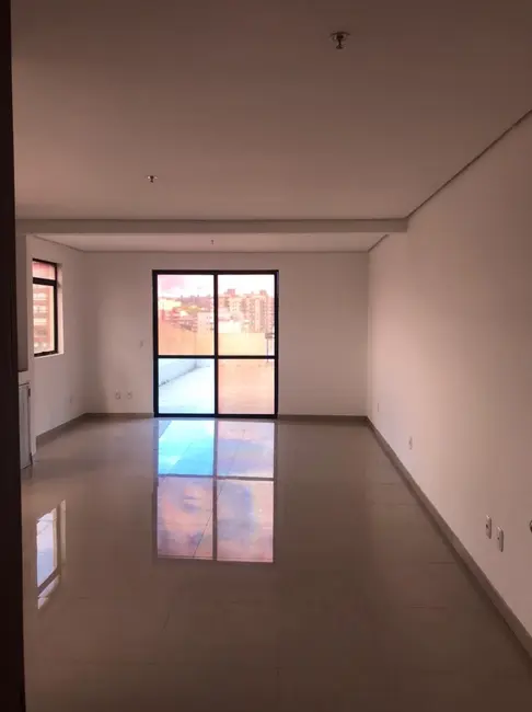 Foto 4 de Sala Comercial à venda, 88m2 em Menino Deus, Porto Alegre - RS