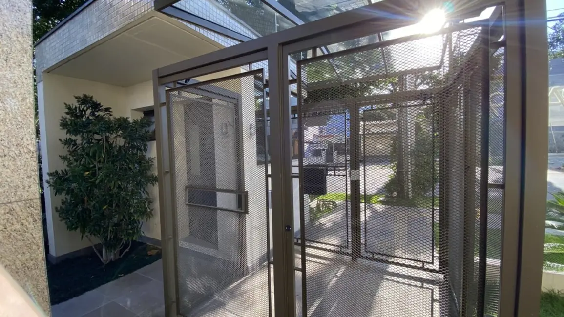 Apartamento com 2 quartos à venda, 78m2 em Petrópolis, Porto Alegre - RS - imagem 6 Foto 6 de Apartamento com 2 quartos à venda, 78m2 em Petrópolis, Porto Alegre - RS